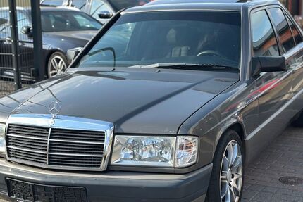 Mercedes-Benz 190 153.040 km 7.490 &euro; Uder 37318
