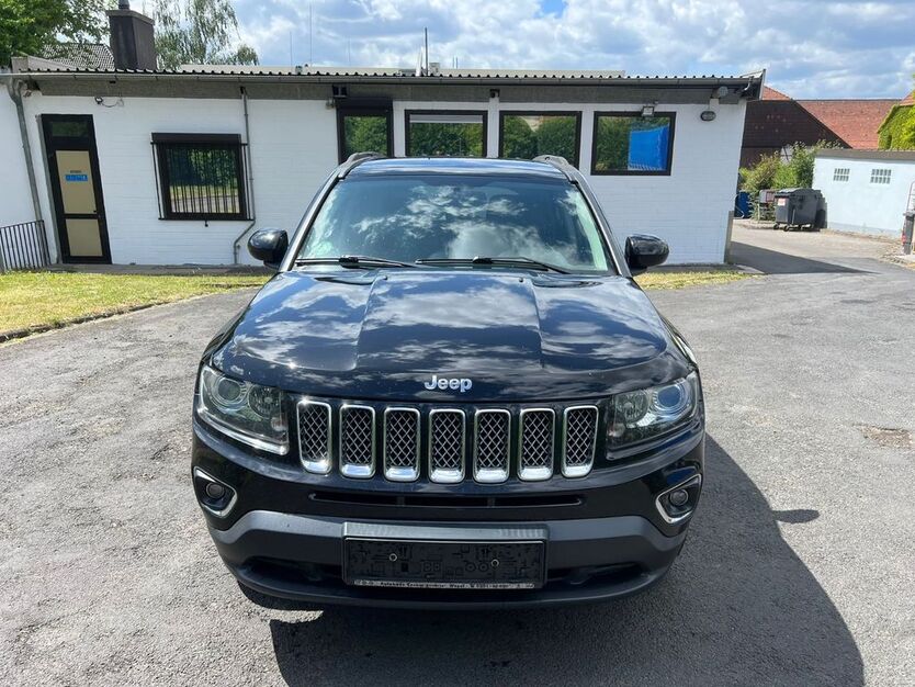 Jeep Compass 294.506 km 3.900 € BOVENDEN-GÖTTINGEN 37120