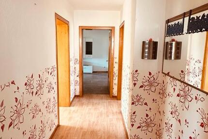 4 Zimmerwohnung Balkon, Garten, direkt in Rosdorf!