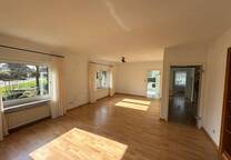 Zu Vermieten: Lichtdurchflutetes Einfamilienhaus in Dorste